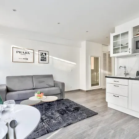 Apartman Bel Pres Des Champs-elysees Párizs