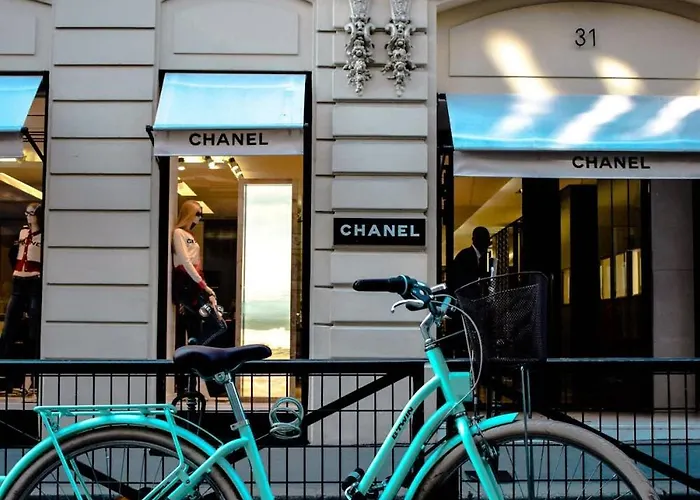 Bel Pres Des Champs-elysees 公寓