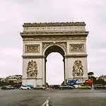 דירה Bel Pres Des Champs-elysees פריז